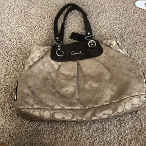 Women’s coach purse